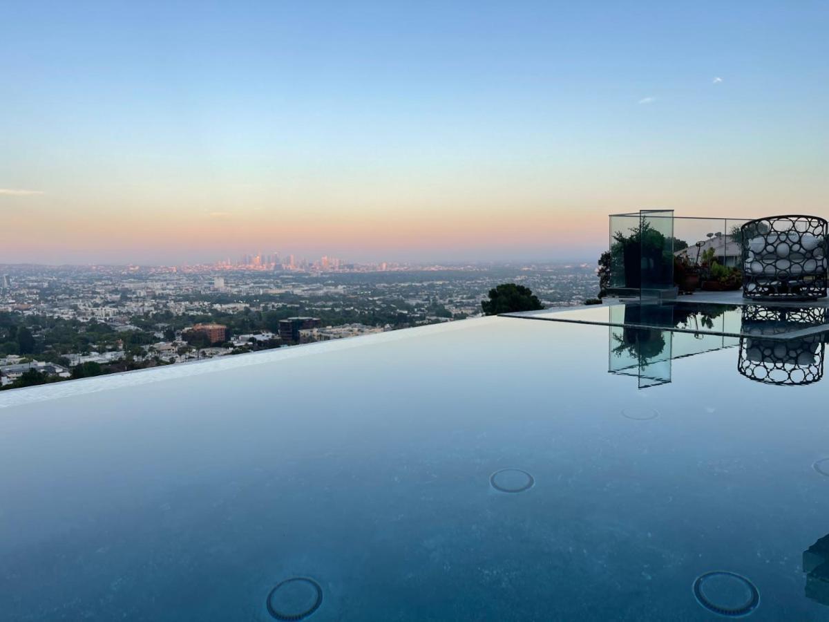 Stunning View Hollywood Hills Guest House ロサンゼルス エクステリア 写真