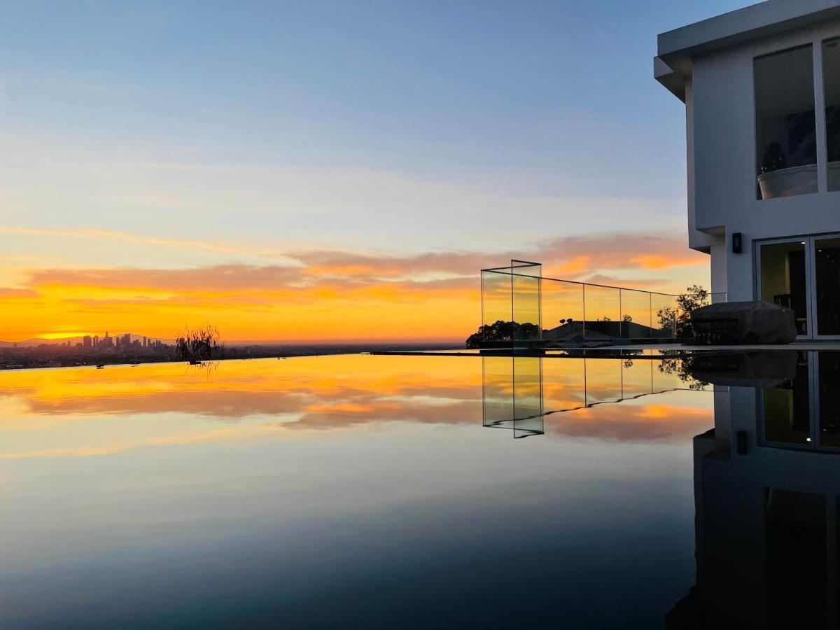 Stunning View Hollywood Hills Guest House ロサンゼルス エクステリア 写真